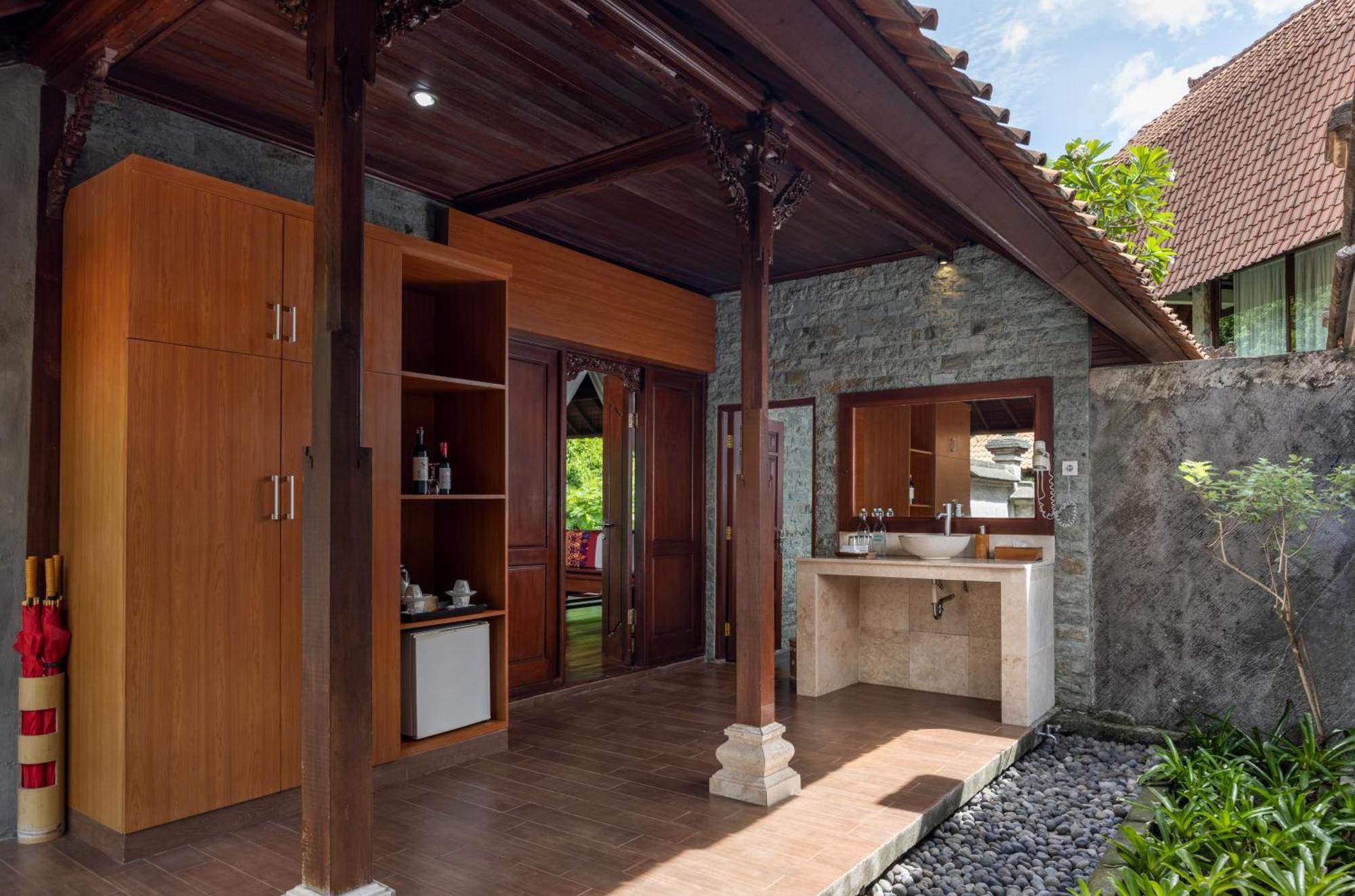 Santi Mandala Villa & Spa Sukawati  Ngoại thất bức ảnh